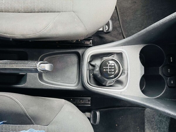 Used Volkswagen Polo 2015 for sale - 76018461: Photo 31