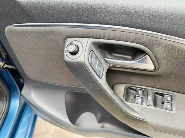 Used Volkswagen Polo 2015 for sale - 76018461: Photo 36