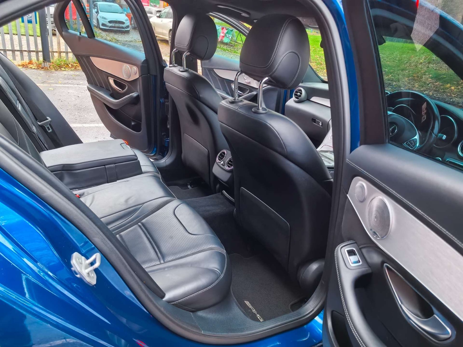 Used Mercedes-Benz C Class 2016 for sale - 76330099: Photo 14