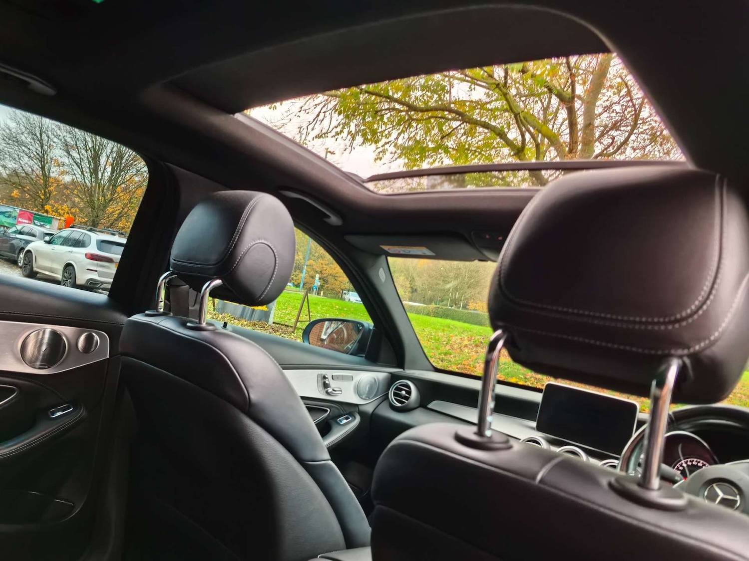 Used Mercedes-Benz C Class 2016 for sale - 76330099: Photo 17