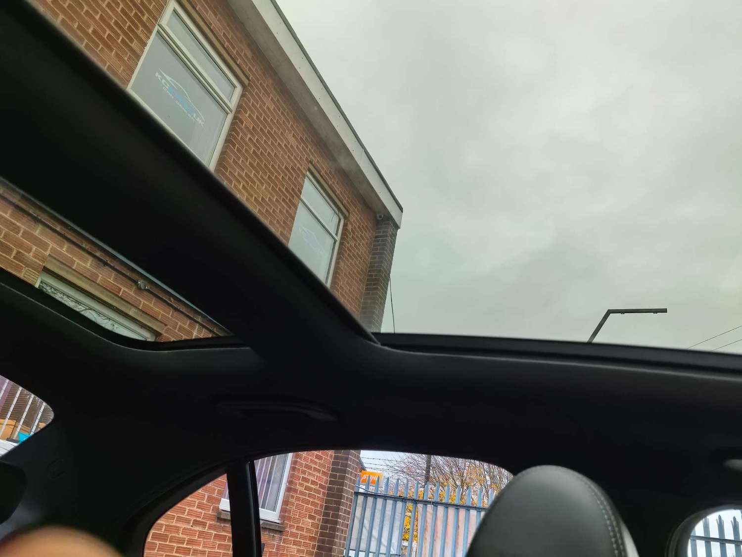 Used Mercedes-Benz C Class 2016 for sale - 76330099: Photo 28