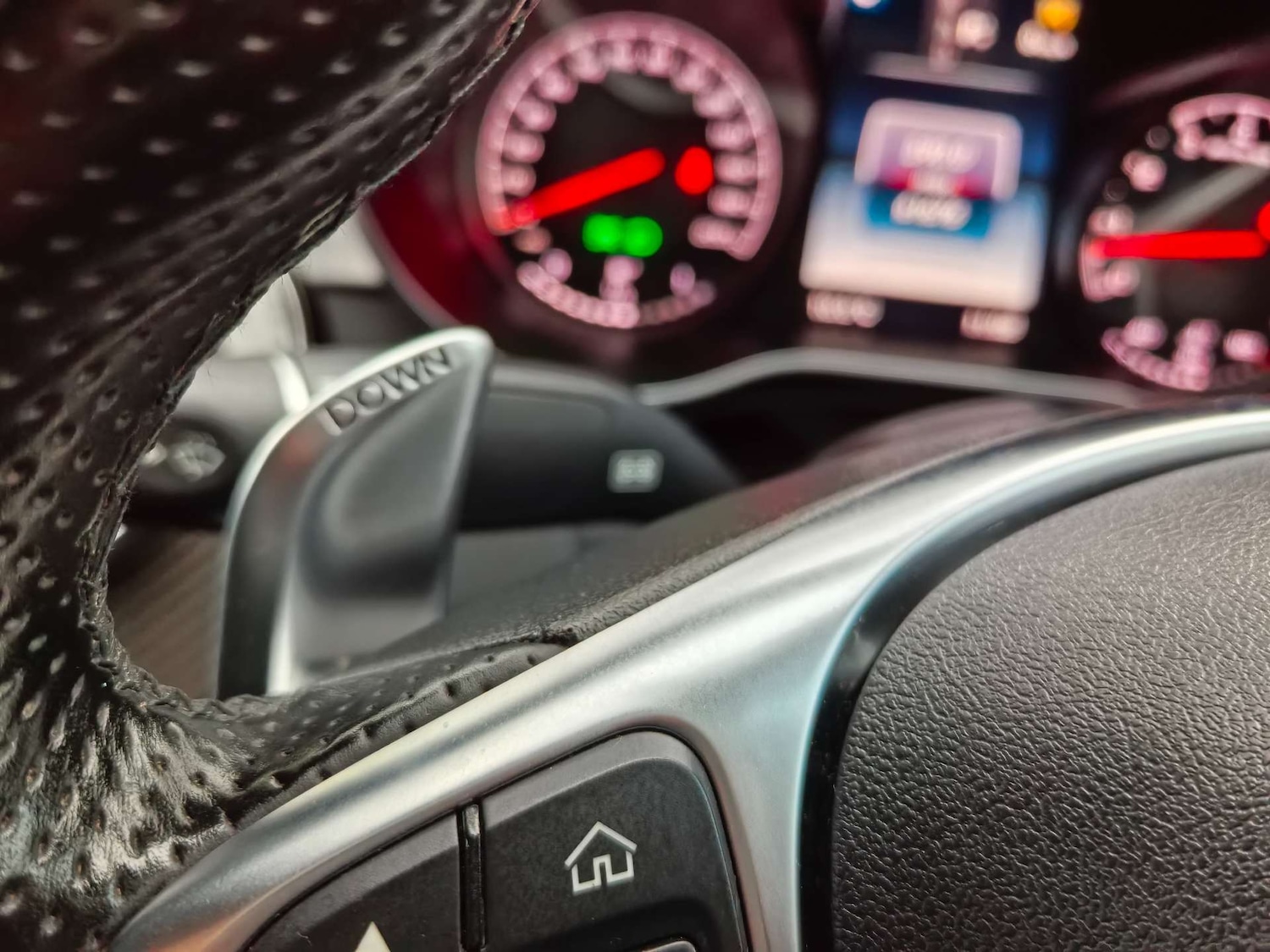 Used Mercedes-Benz C Class 2016 for sale - 76330099: Photo 29