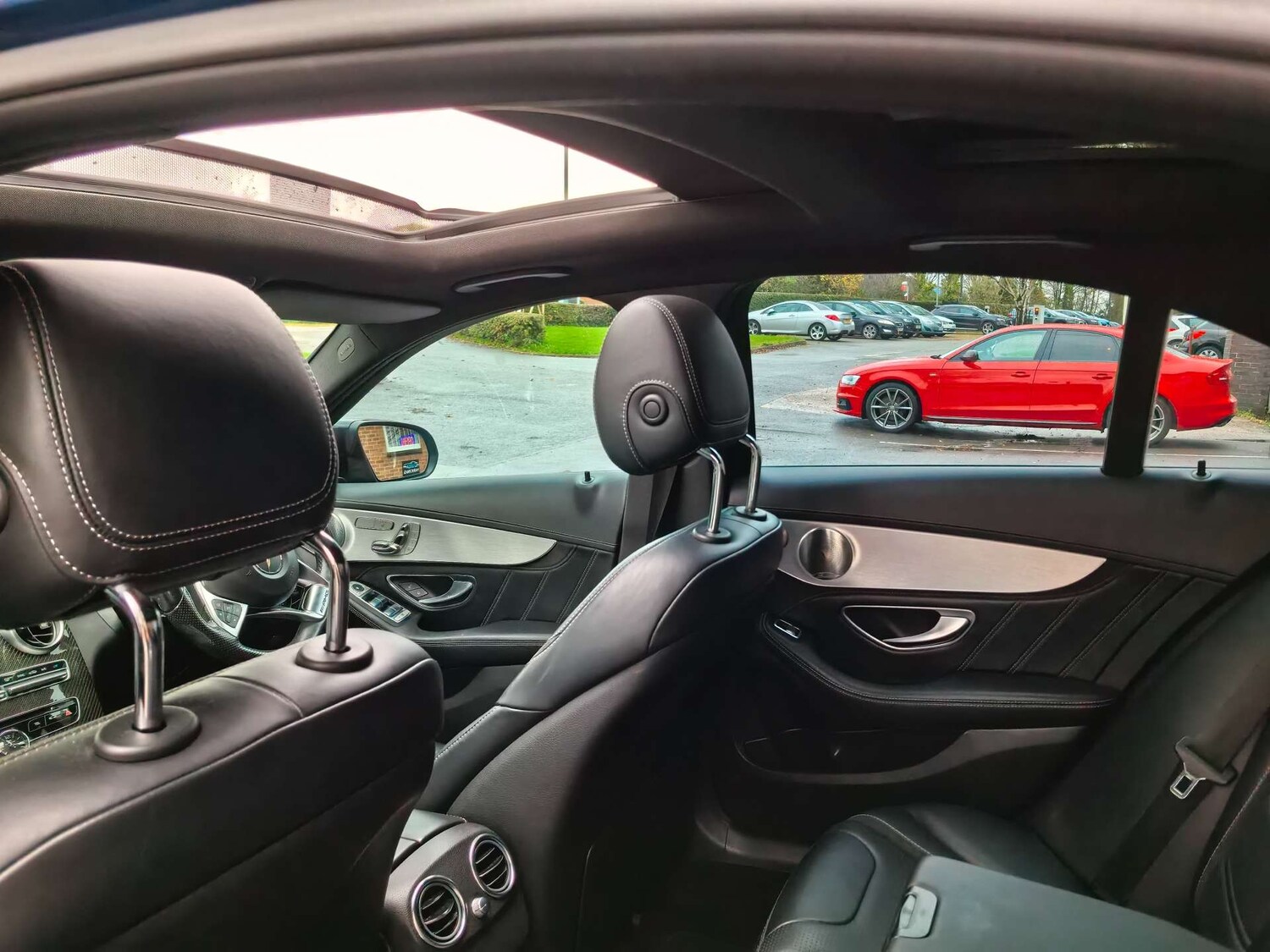 Used Mercedes-Benz C Class 2016 for sale - 76330099: Photo 38