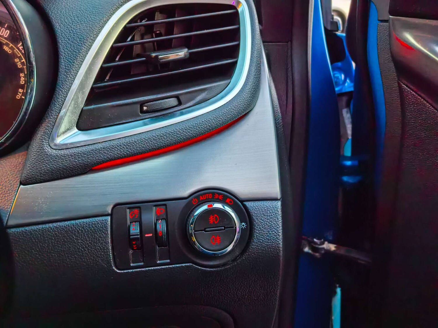 Used Mercedes-Benz C Class 2016 for sale - 76330099: Photo 93