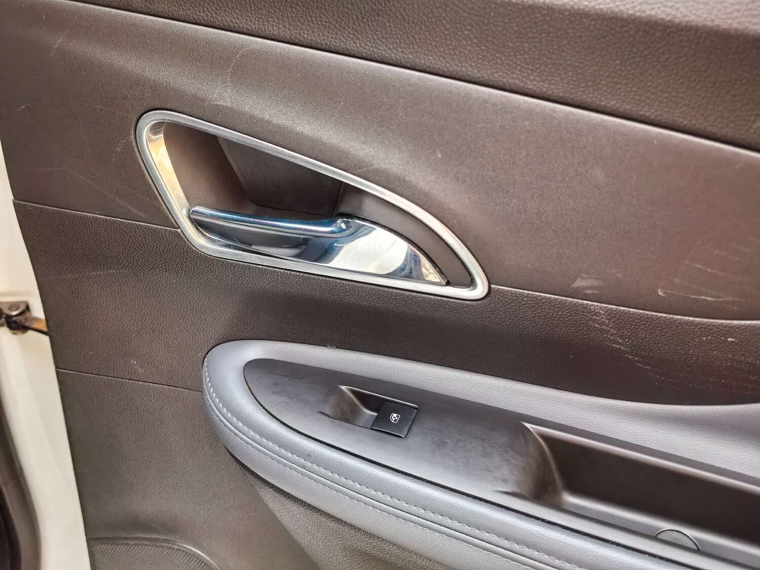 Used Vauxhall Mokka 2015 for sale - 76829785: Photo 32