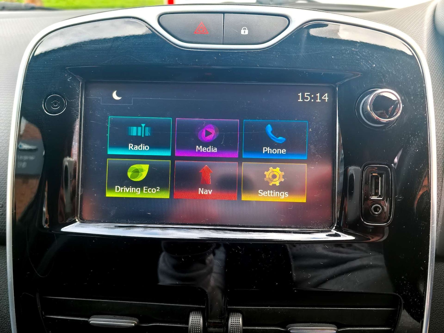 Used Renault Clio 2015 for sale - 77548523: Photo 13