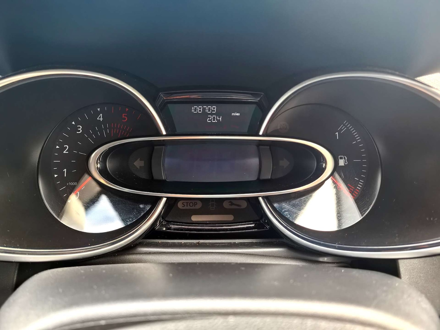 Used Renault Clio 2015 for sale - 77548523: Photo 15