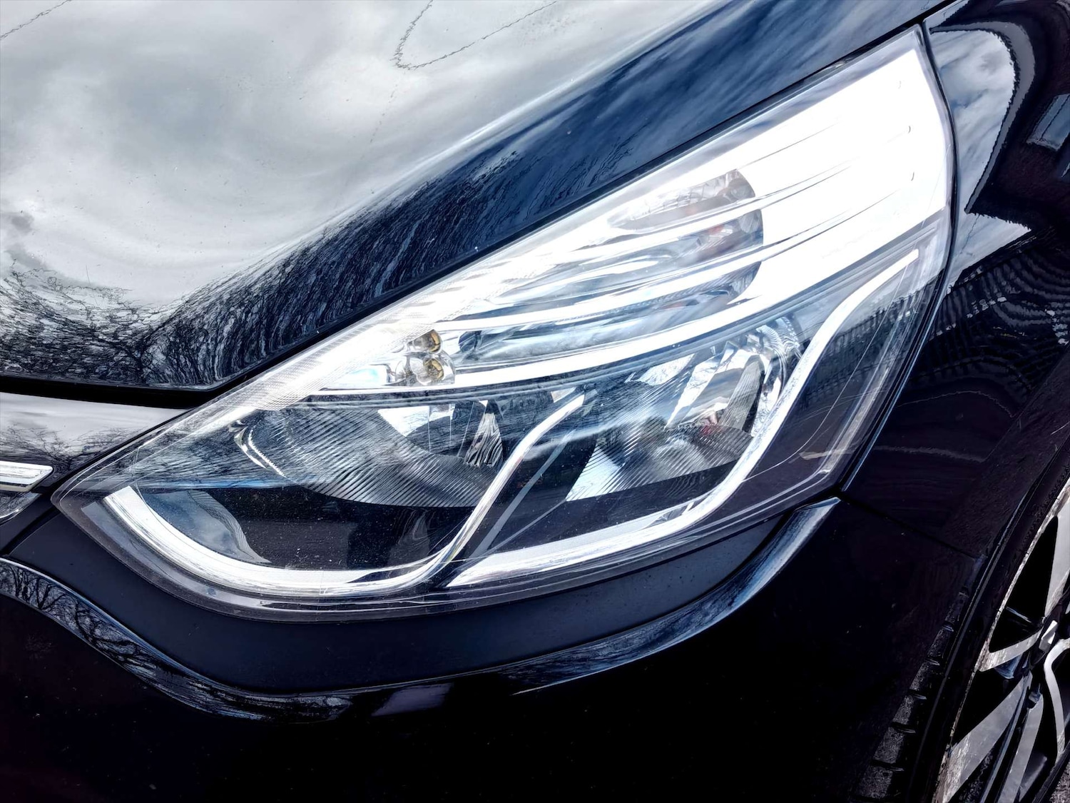 Used Renault Clio 2015 for sale - 77548523: Photo 47