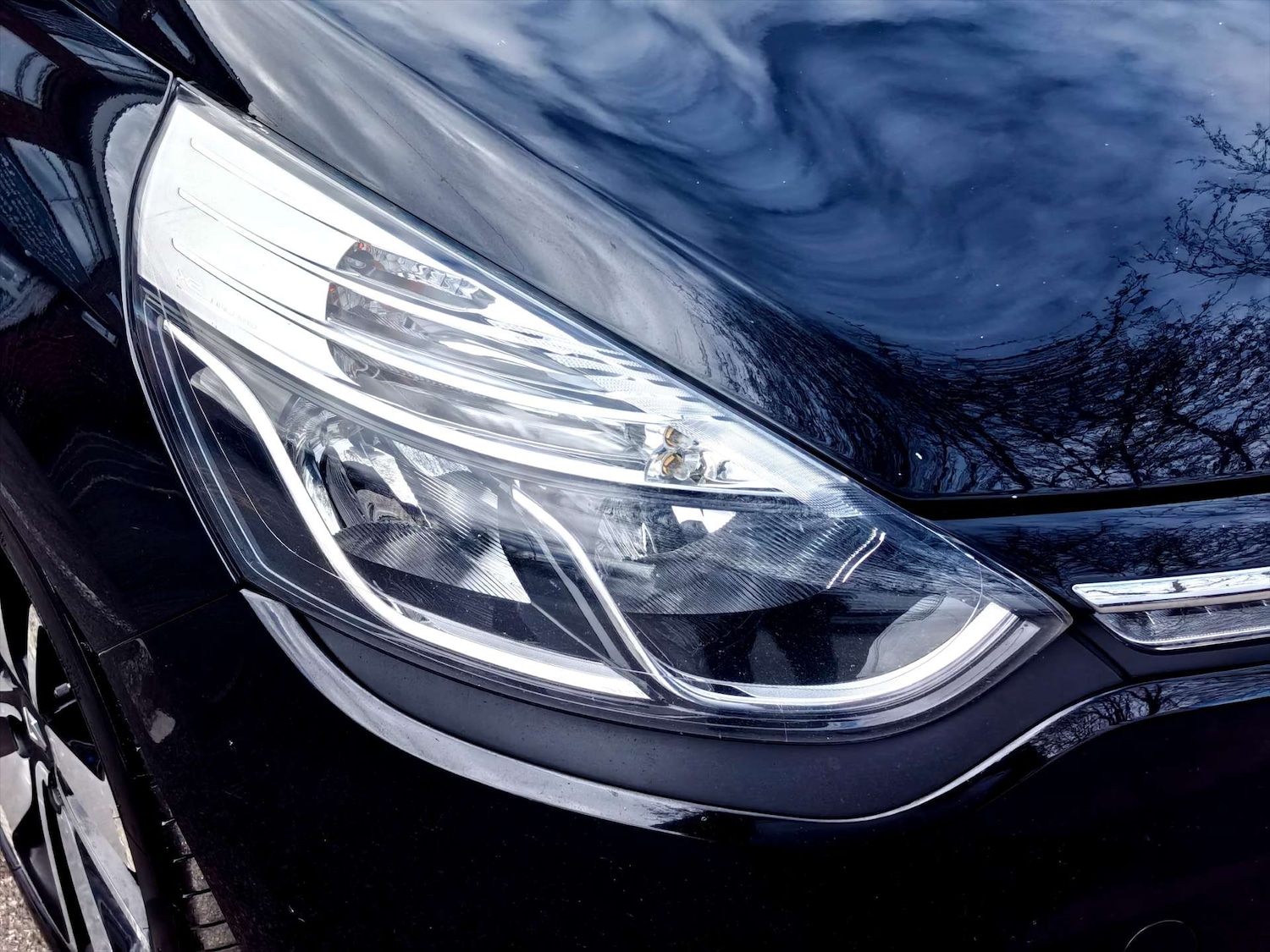 Used Renault Clio 2015 for sale - 77548523: Photo 48