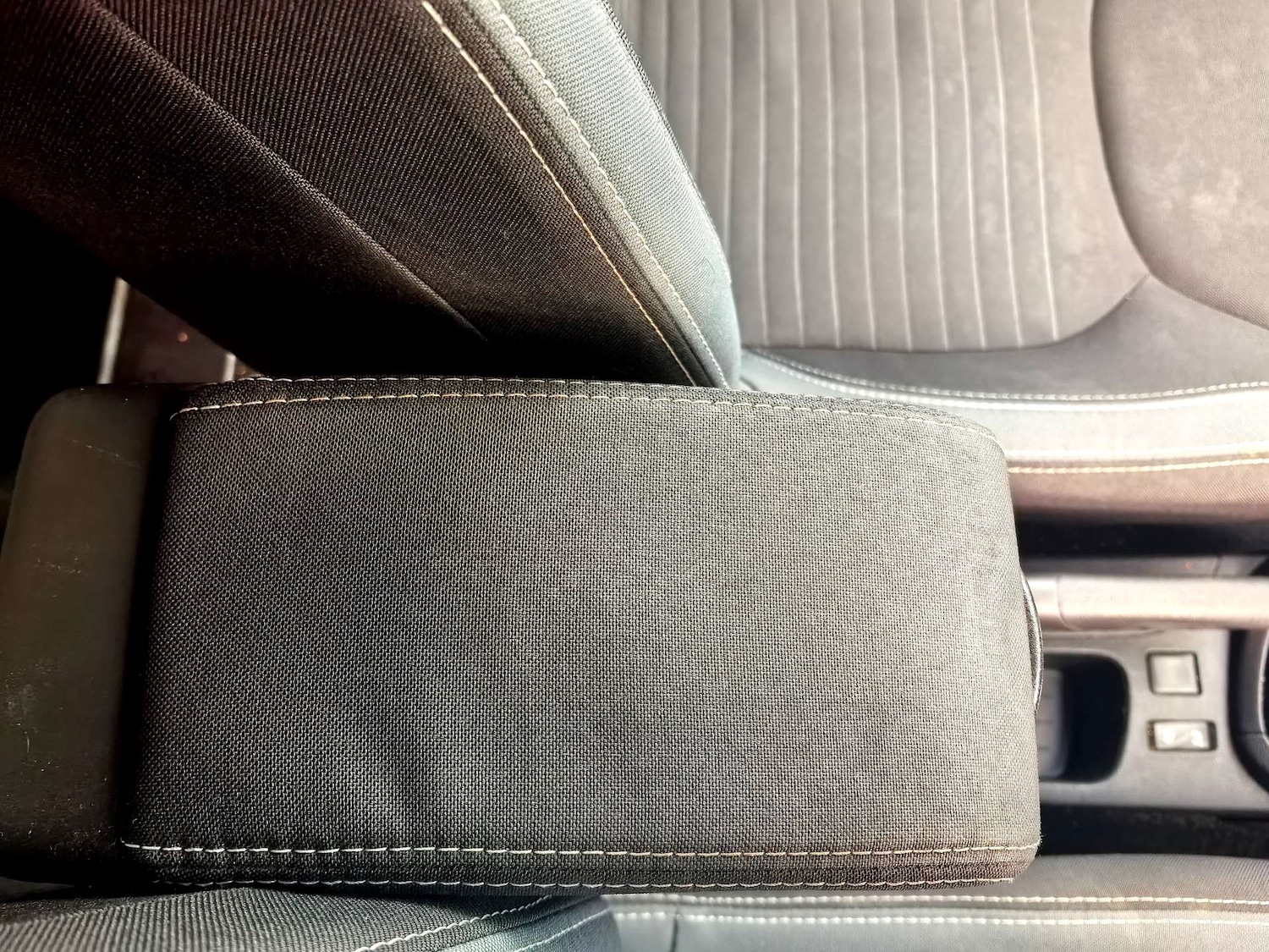 Used Renault Clio 2015 for sale - 77548523: Photo 64