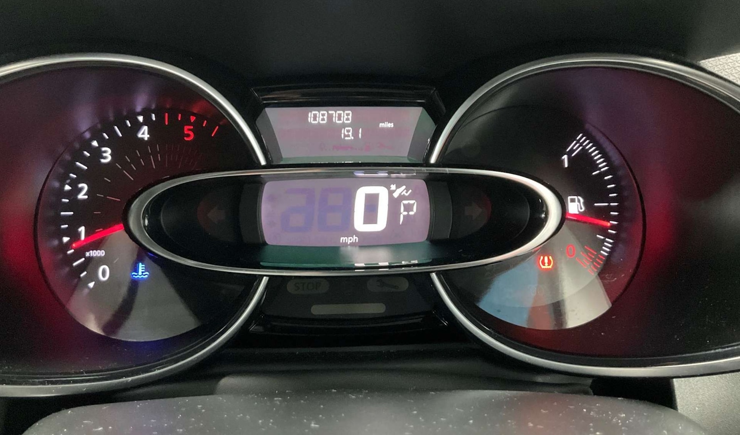 Used Renault Clio 2015 for sale - 77548523: Photo 8