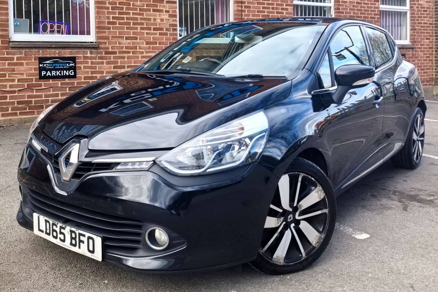 Used Renault Clio 2015 for sale - 77548523: Photo 82