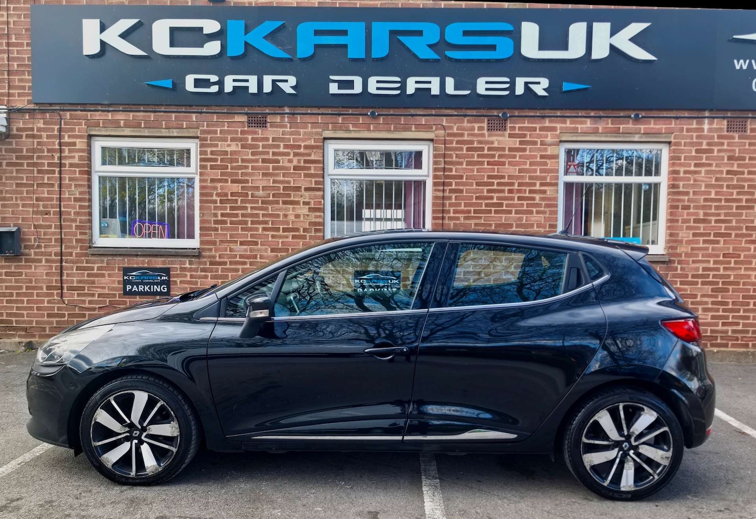 Used Renault Clio 2015 for sale - 77548523: Photo 83