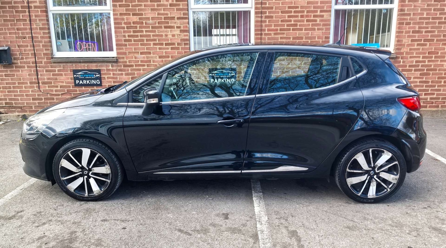 Used Renault Clio 2015 for sale - 77548523: Photo 88