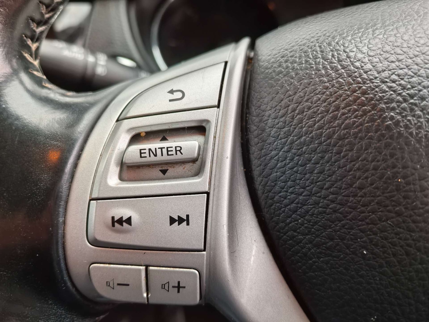 Used Nissan Qashqai 2015 for sale - 76940190: Photo 30