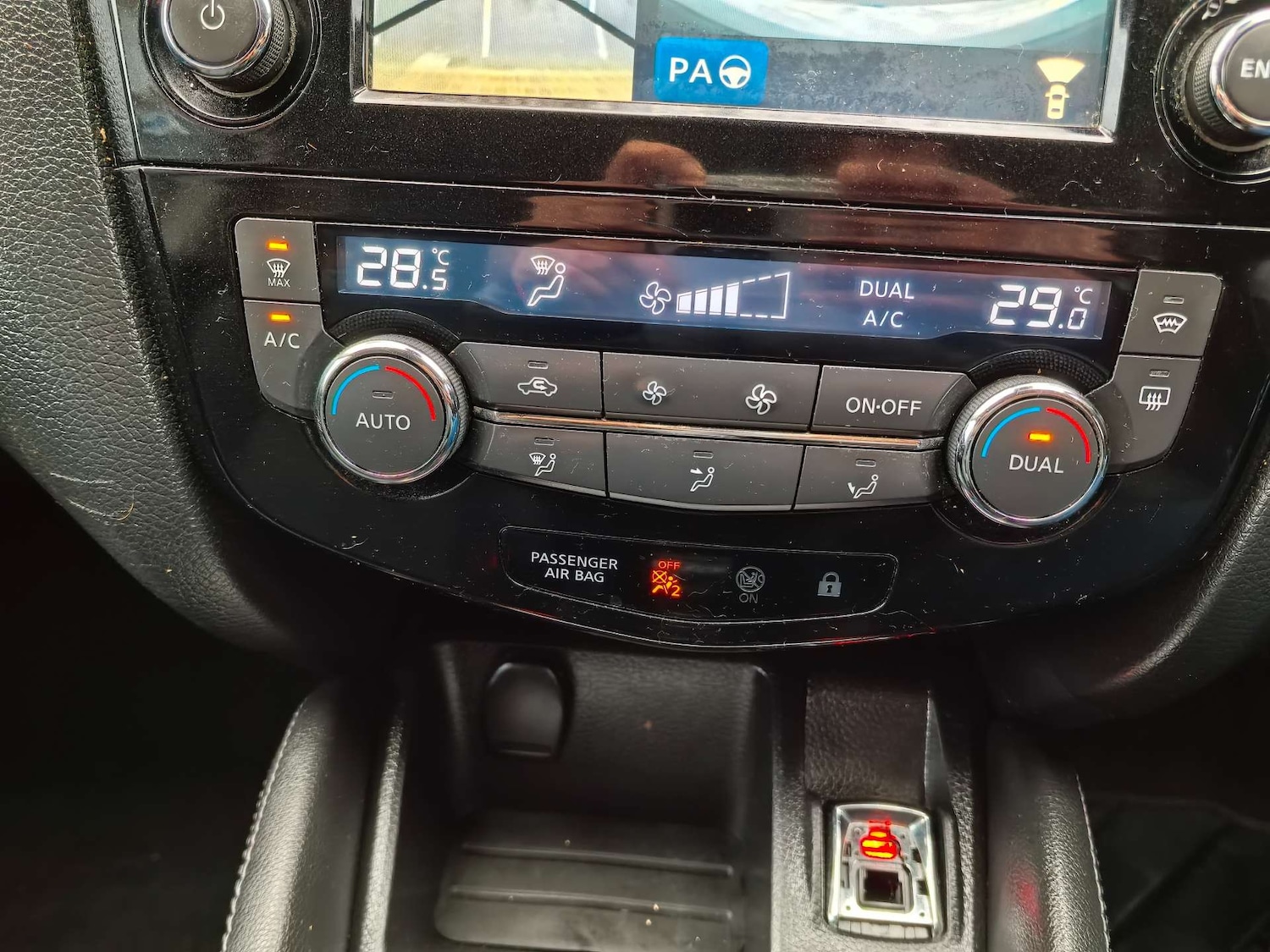 Used Nissan Qashqai 2015 for sale - 76940190: Photo 46