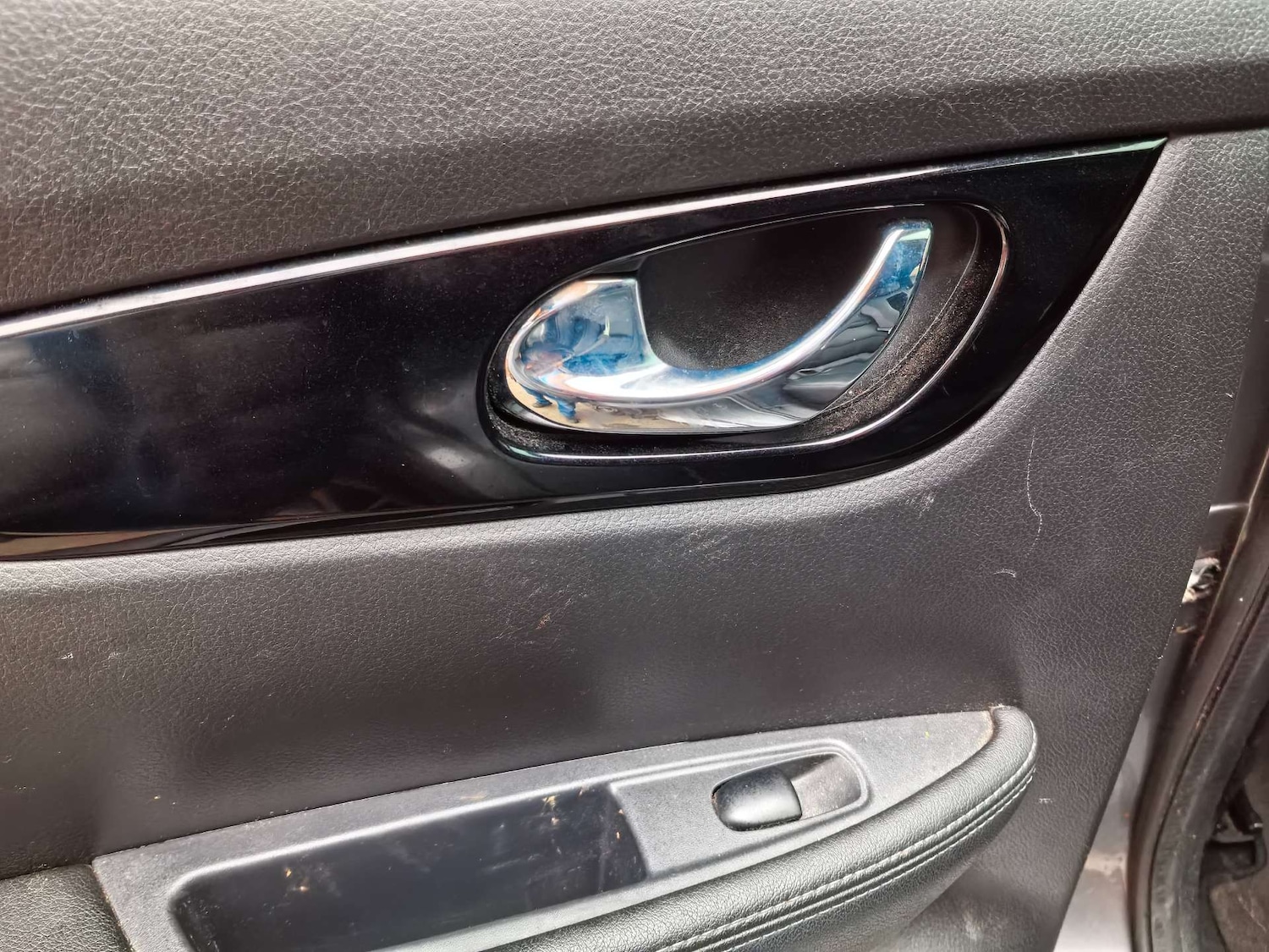 Used Nissan Qashqai 2015 for sale - 76940190: Photo 73