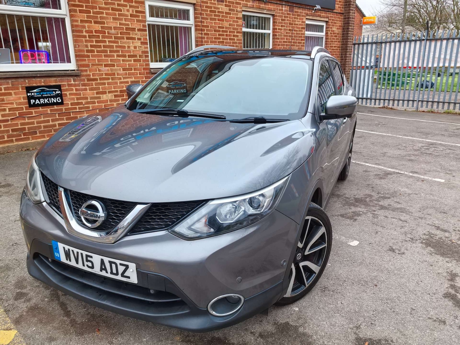 Used Nissan Qashqai 2015 for sale - 76940190: Photo 95