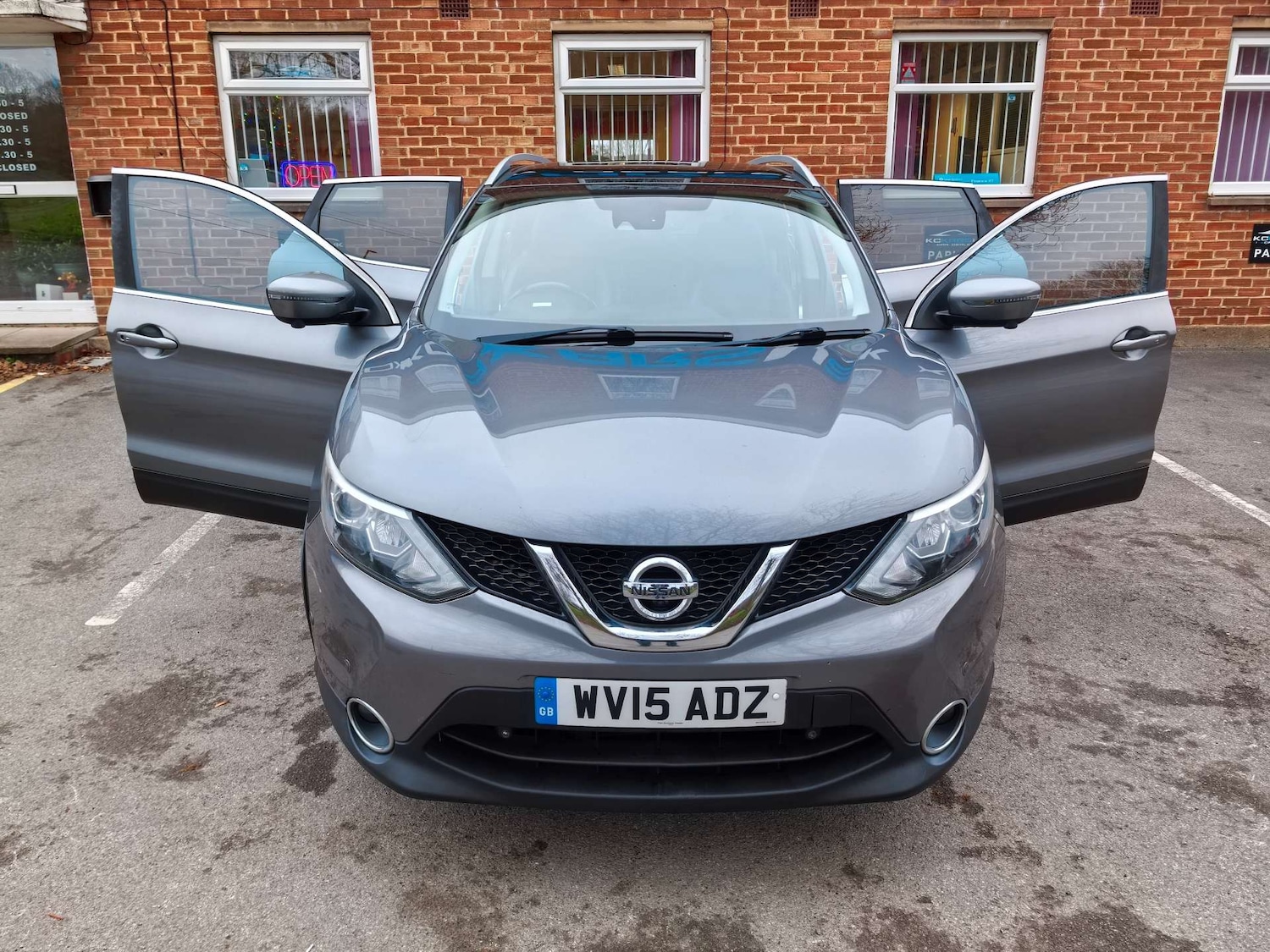 Used Nissan Qashqai 2015 for sale - 76940190: Photo 99