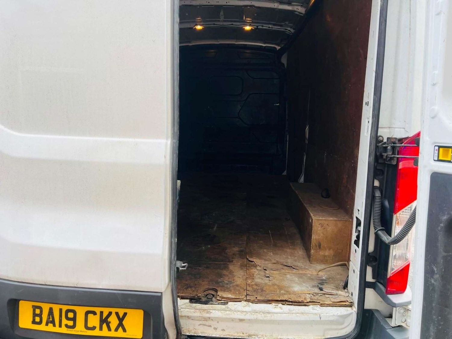 Used Ford Transit 2019 for sale - 76600916: Photo 40