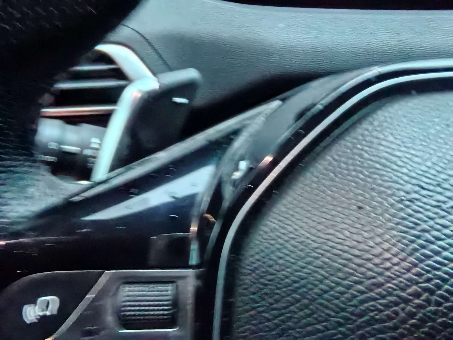 Used Peugeot 3008 2018 for sale - 76837448: Photo 28