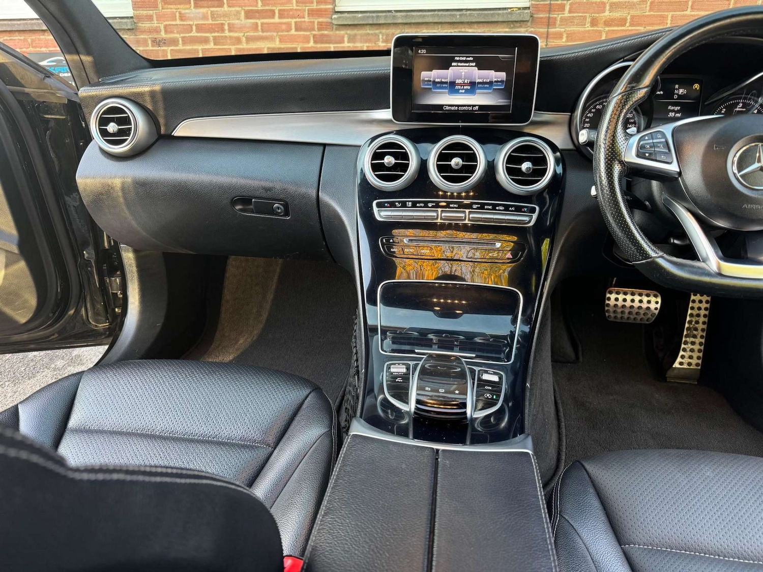 Used Mercedes-Benz C Class 2014 for sale - 76601280: Photo 27