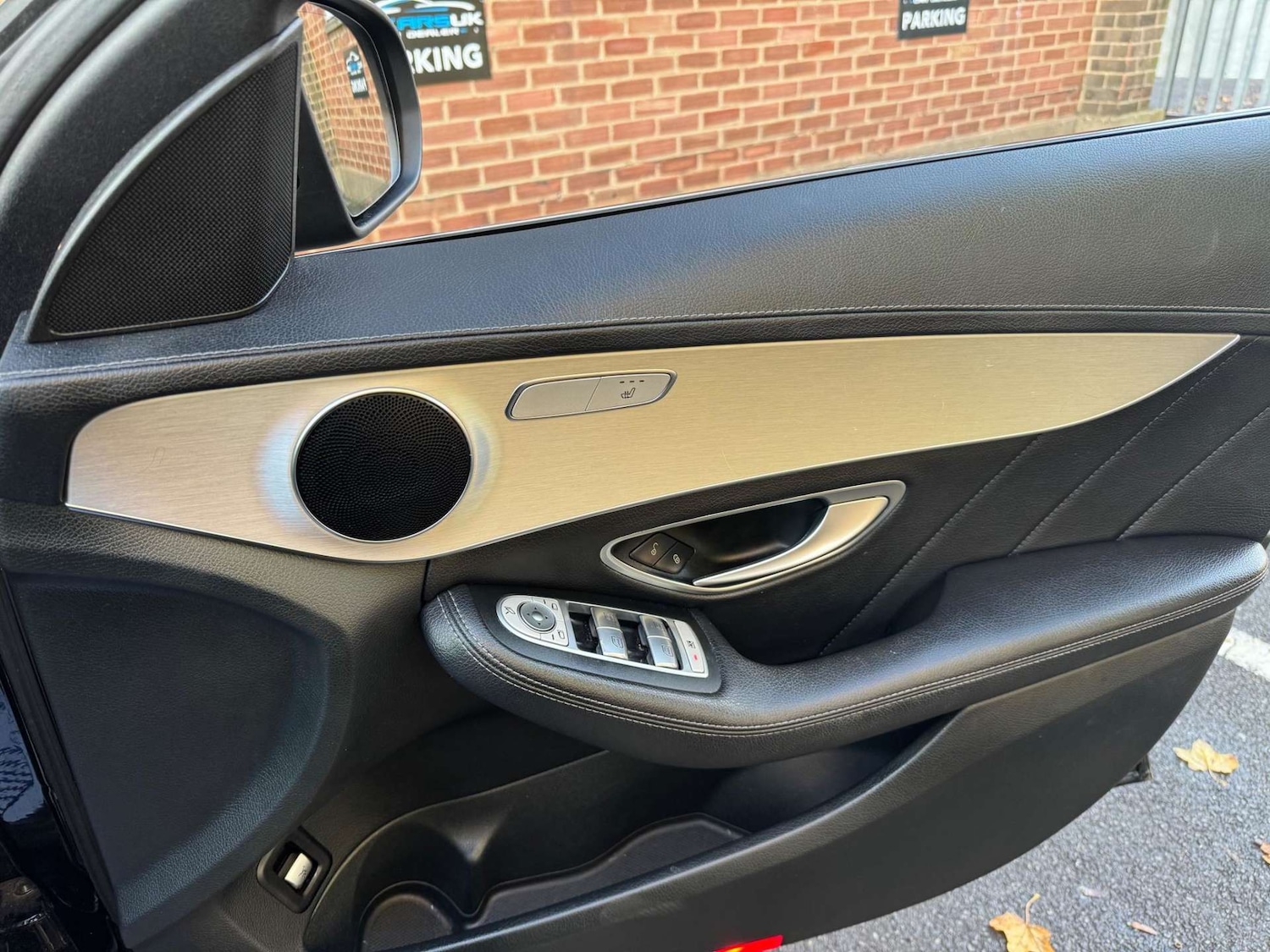 Used Mercedes-Benz C Class 2014 for sale - 76601280: Photo 29