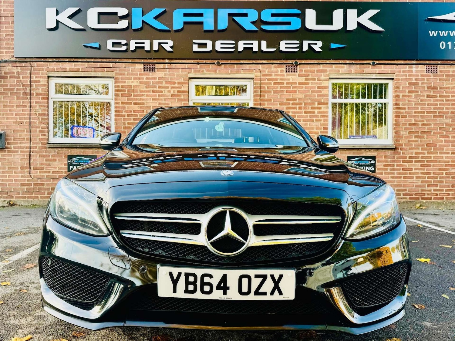 Used Mercedes-Benz C Class 2014 for sale - 76601280: Photo 3