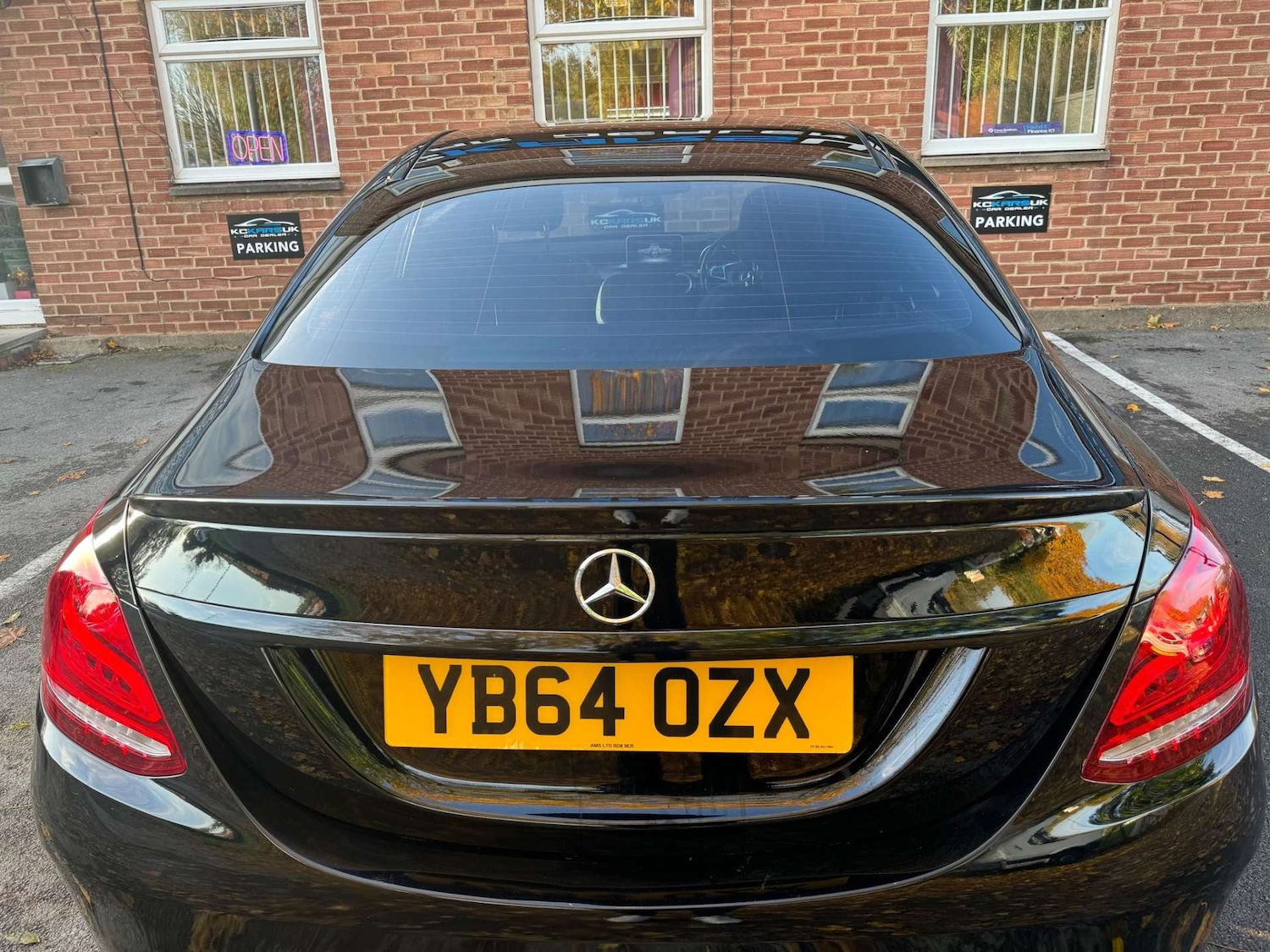 Used Mercedes-Benz C Class 2014 for sale - 76601280: Photo 38