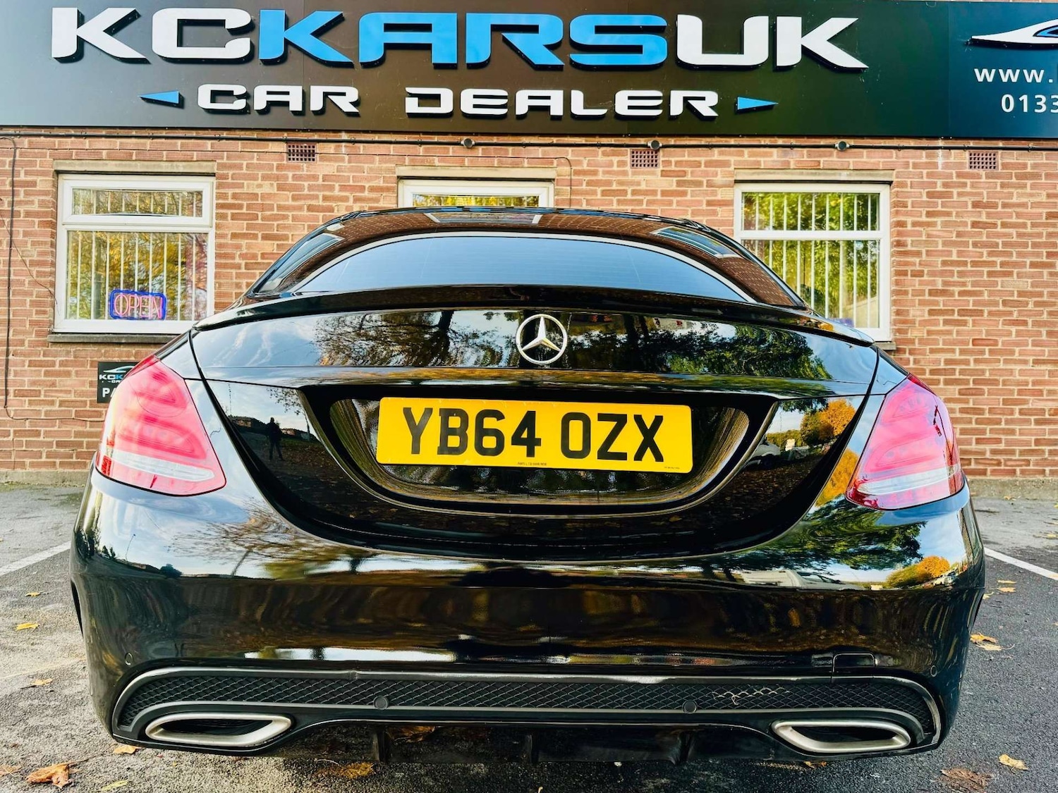 Used Mercedes-Benz C Class 2014 for sale - 76601280: Photo 4