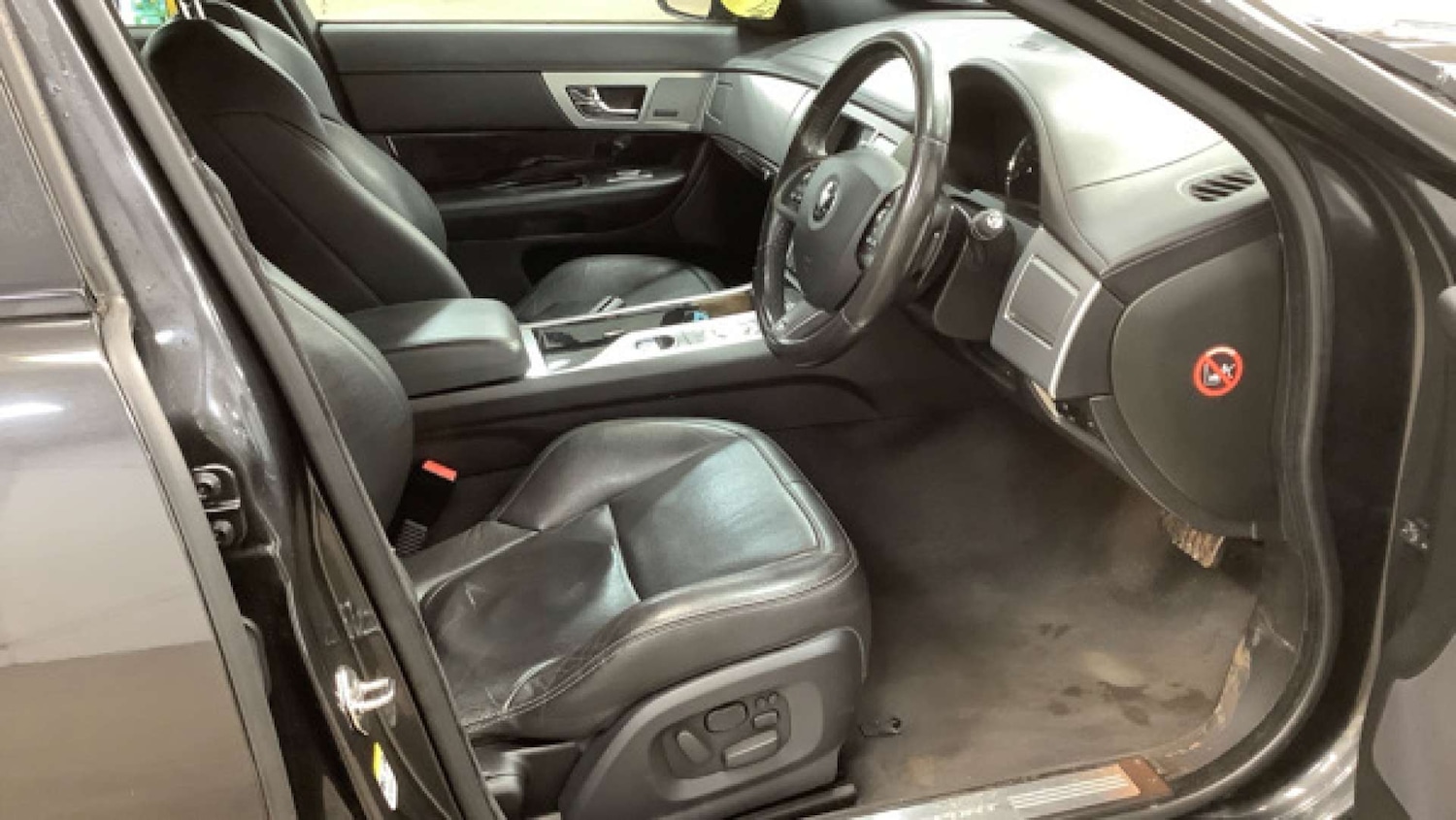 Used Jaguar XF 2015 for sale - 78213860: Photo 10