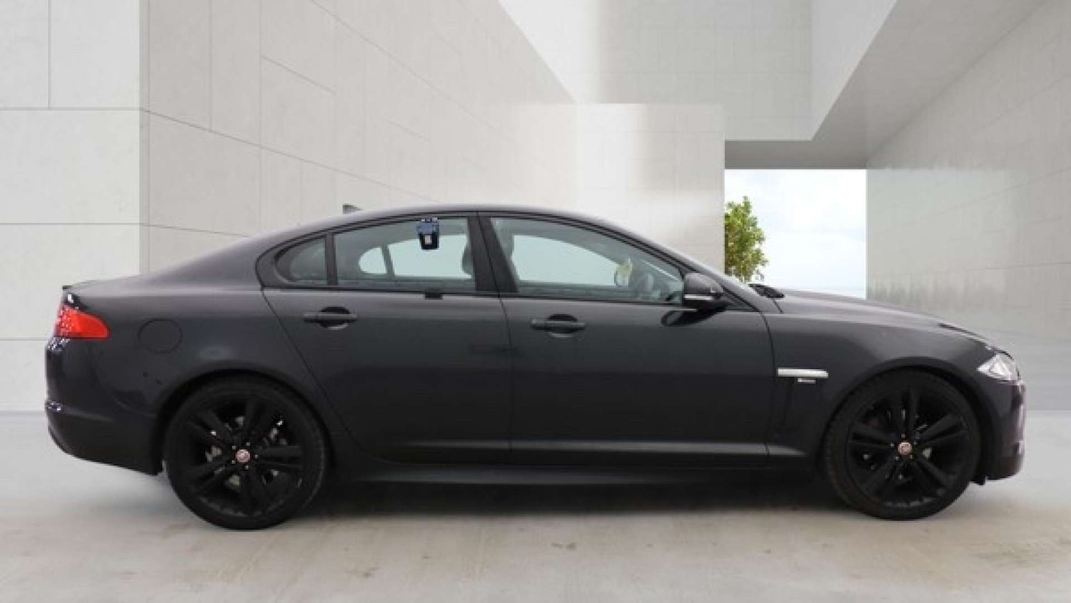 Used Jaguar XF 2015 for sale - 78213860: Photo 6