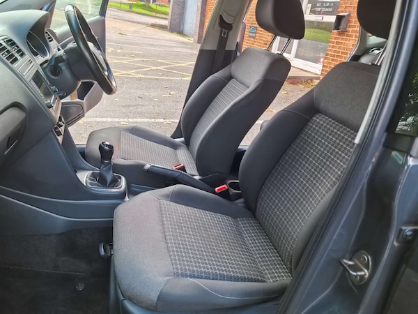 Used Volkswagen Polo 2015 for sale - 76018466: Photo 21