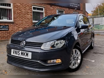 Used Volkswagen Polo 2015 for sale - 76018466: Photo 2