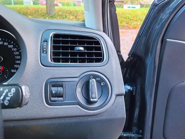 Used Volkswagen Polo 2015 for sale - 76018466: Photo 54