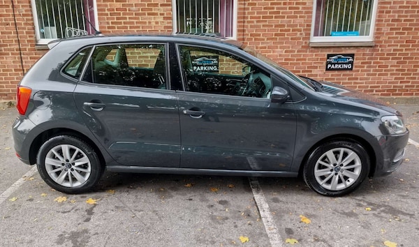 Used Volkswagen Polo 2015 for sale - 76018466: Photo 90