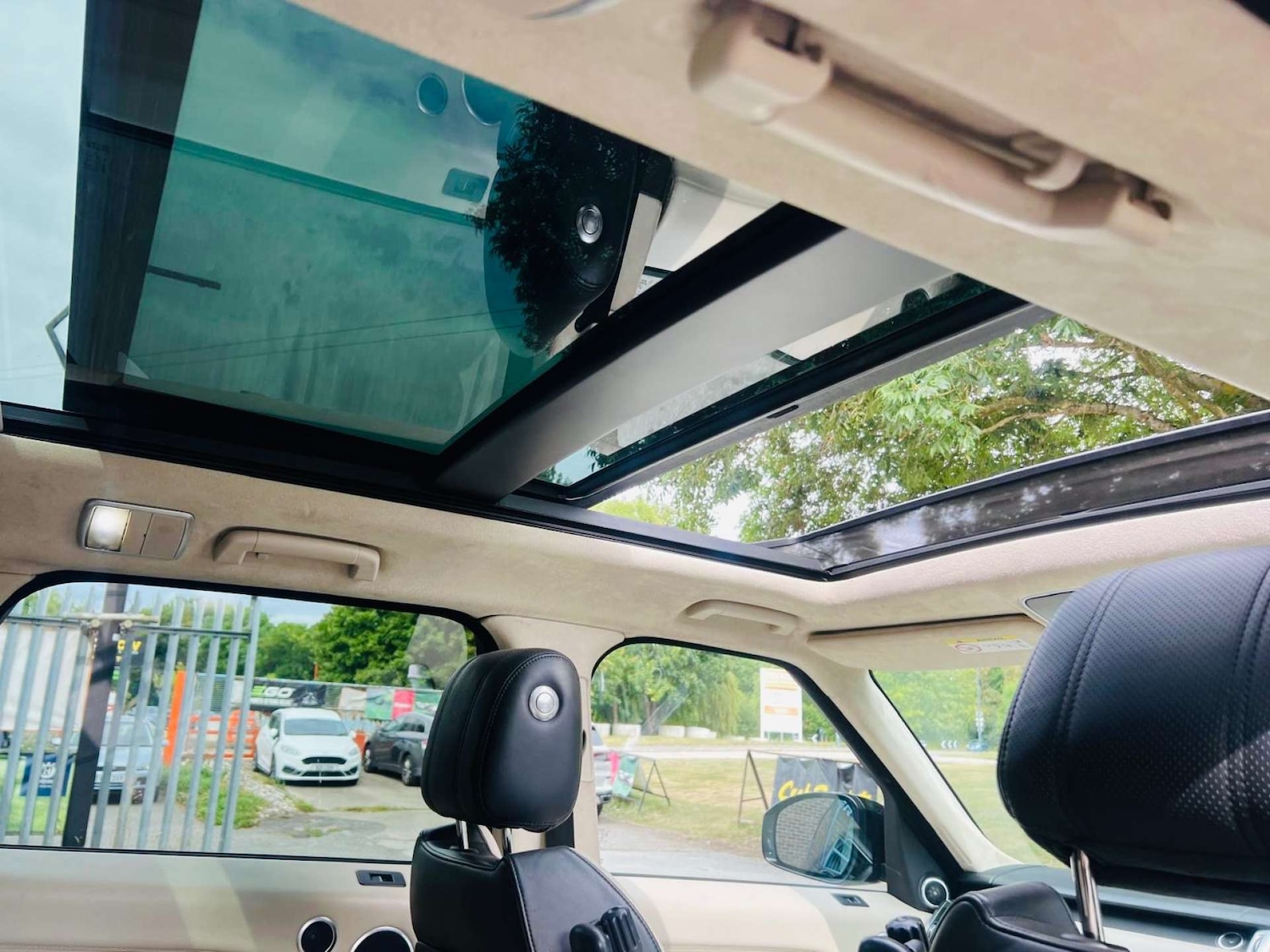 Used Land Rover Range Rover Sport 2013 for sale - 76600768: Photo 11