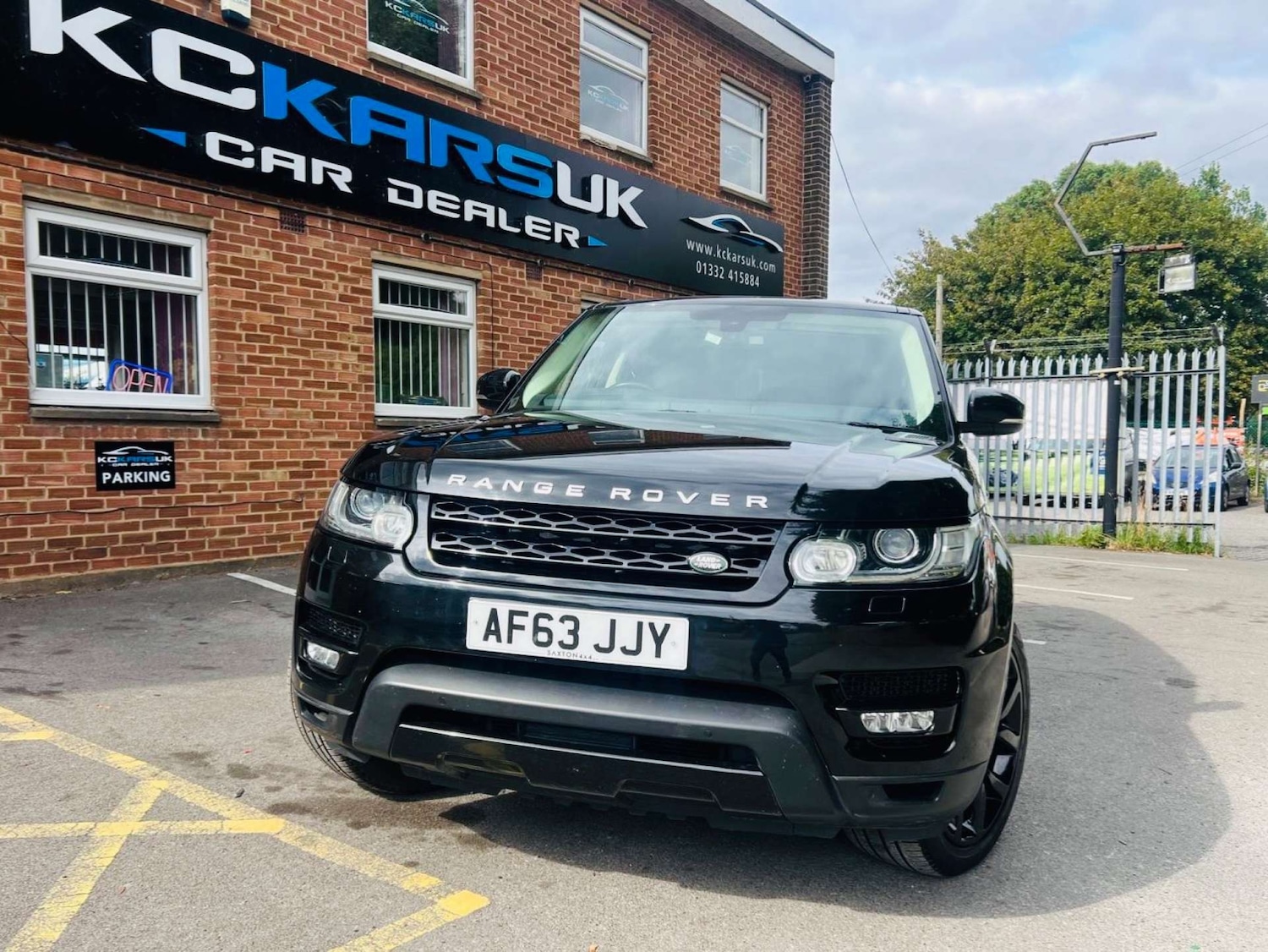 Used Land Rover Range Rover Sport 2013 for sale - 76600768: Photo 2