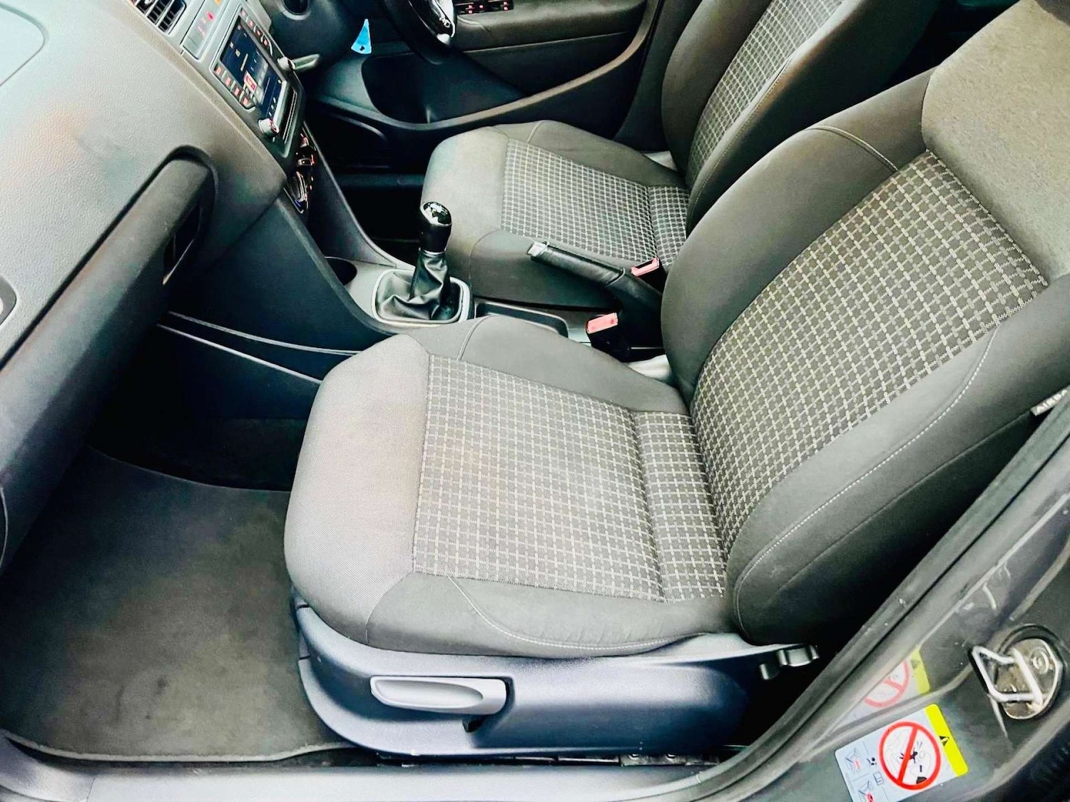 Used Volkswagen Polo 2018 for sale - 76600591: Photo 52