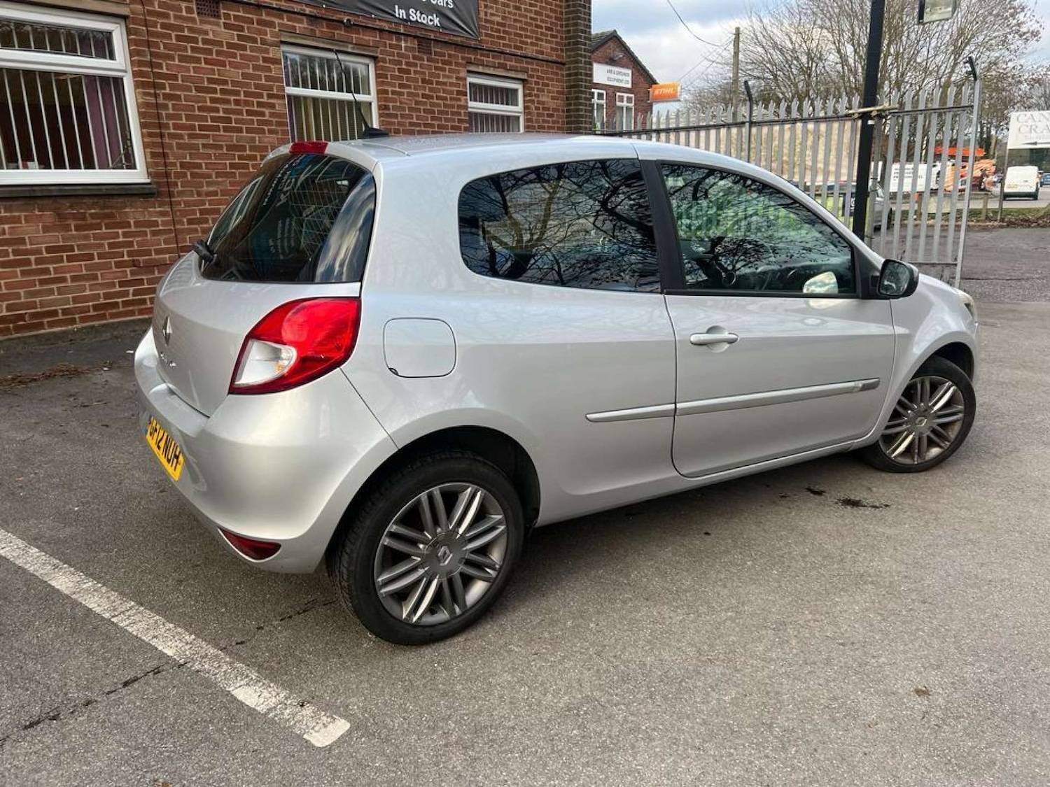 Used Renault Clio 2012 for sale - 76363832: Photo 15