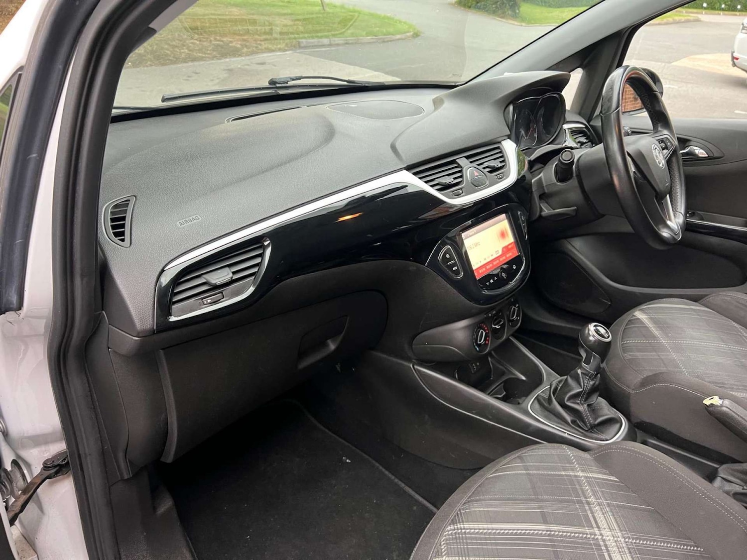 Vehicle 21