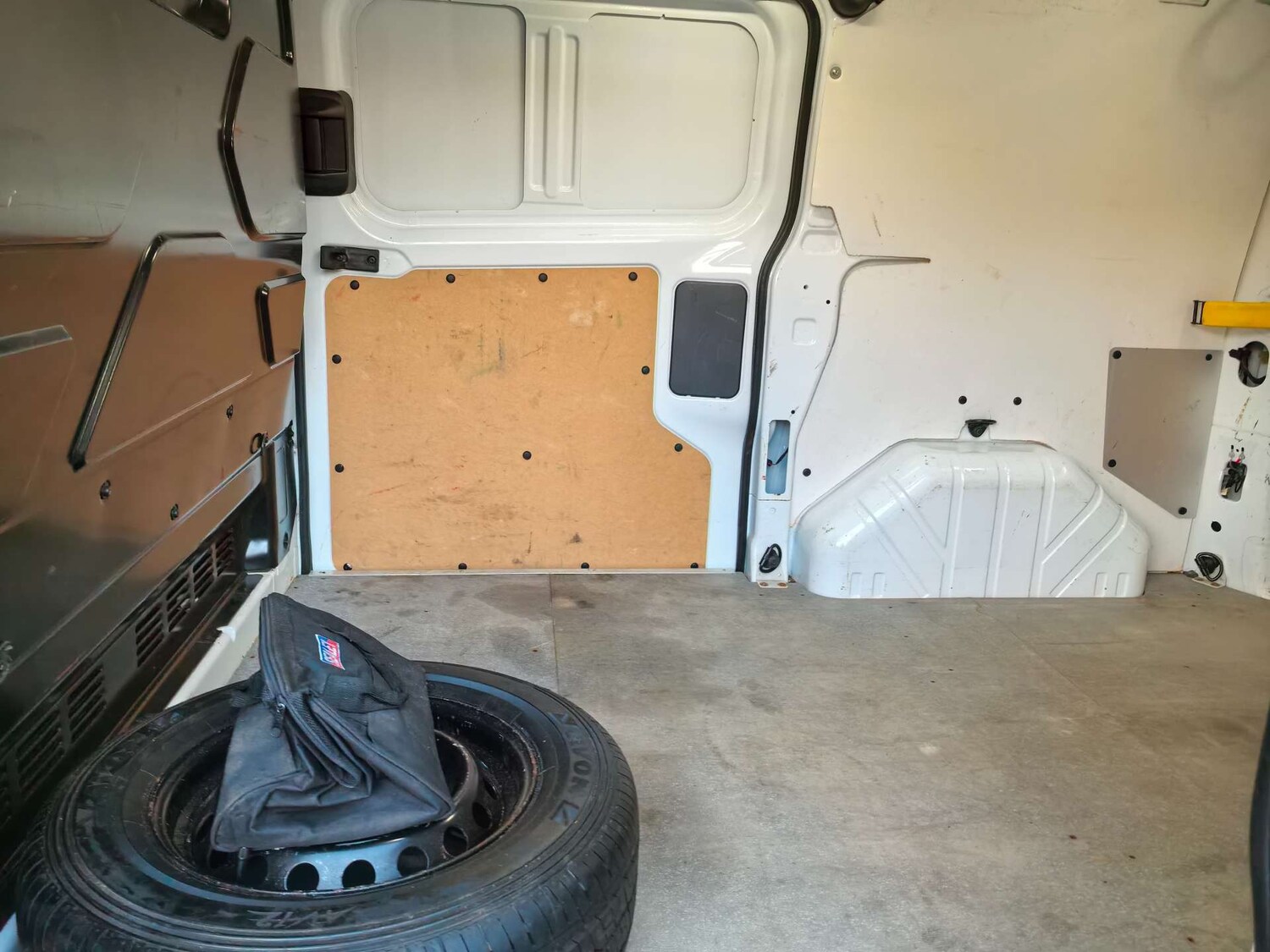 Used Ford Transit Custom 2015 for sale - 77571328: Photo 47