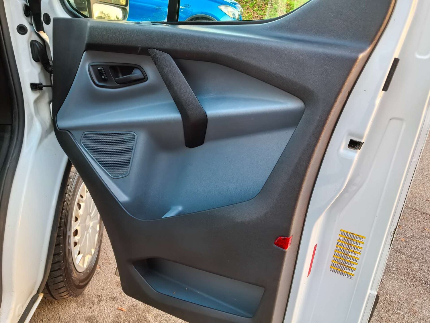 Used Ford Transit Custom 2015 for sale - 77571328: Photo 56