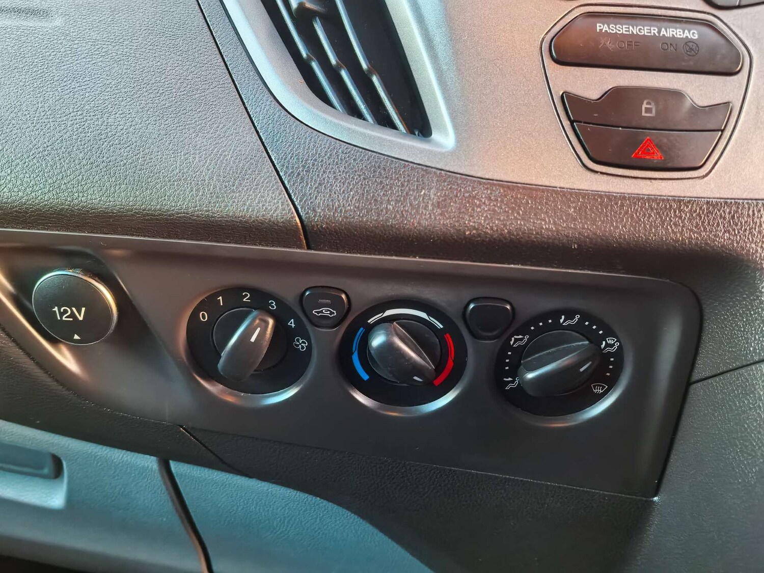 Used Ford Transit Custom 2015 for sale - 77571328: Photo 60