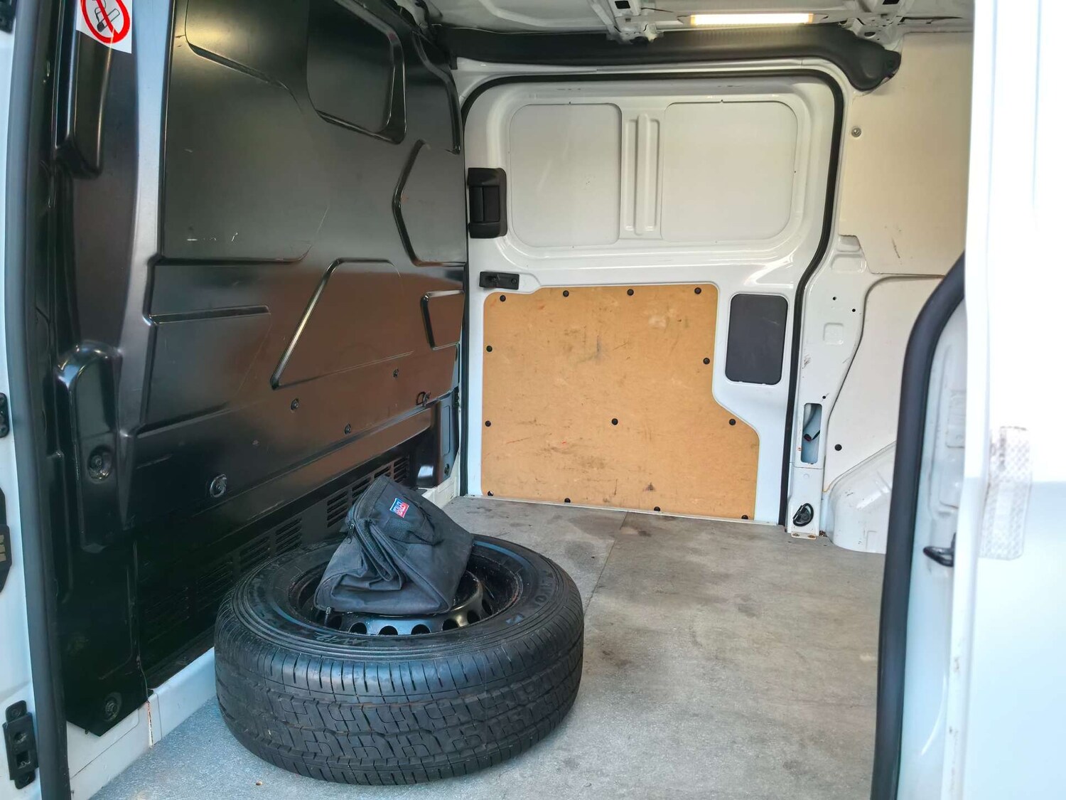 Used Ford Transit Custom 2015 for sale - 77571328: Photo 76