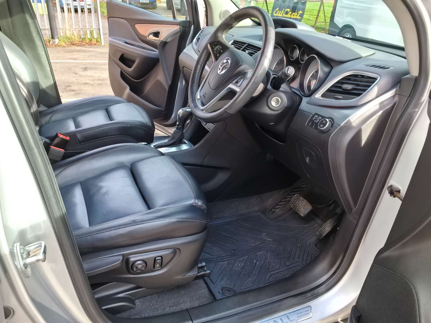 Used Vauxhall Mokka 2015 for sale - 76569727: Photo 12