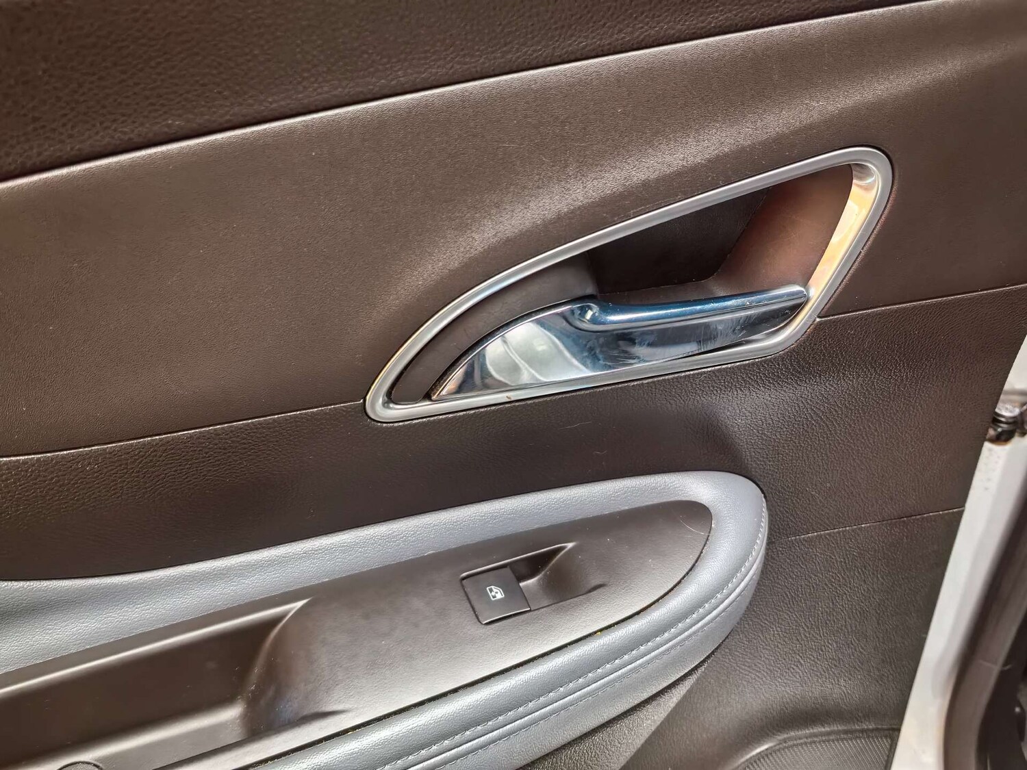 Used Vauxhall Mokka 2015 for sale - 76569727: Photo 77