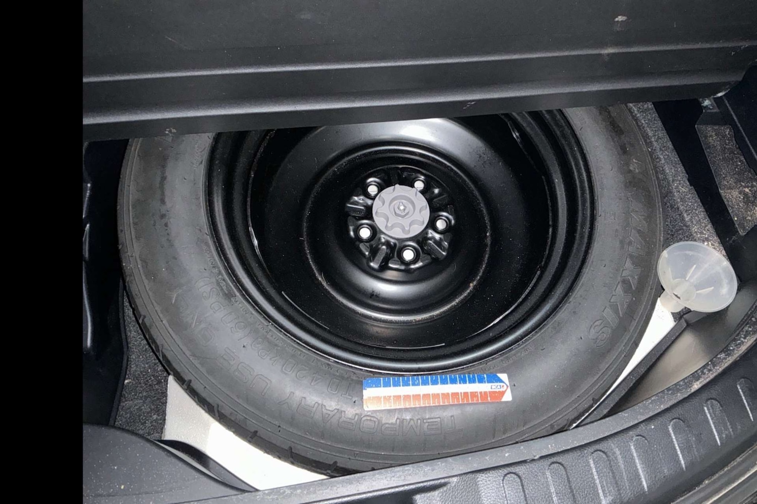 Used Toyota RAV4 2016 for sale - 76941055: Photo 12