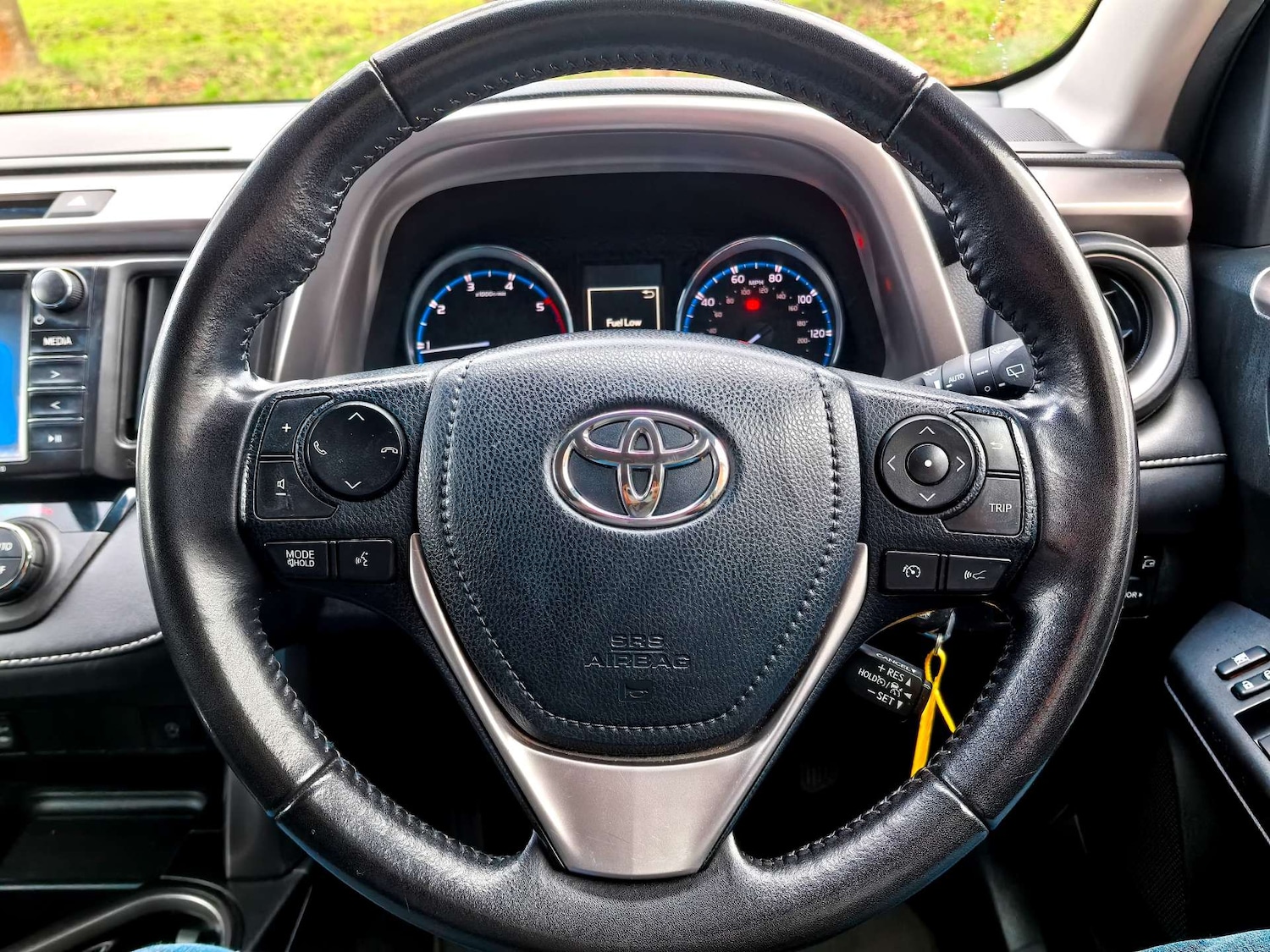 Used Toyota RAV4 2016 for sale - 76941055: Photo 13