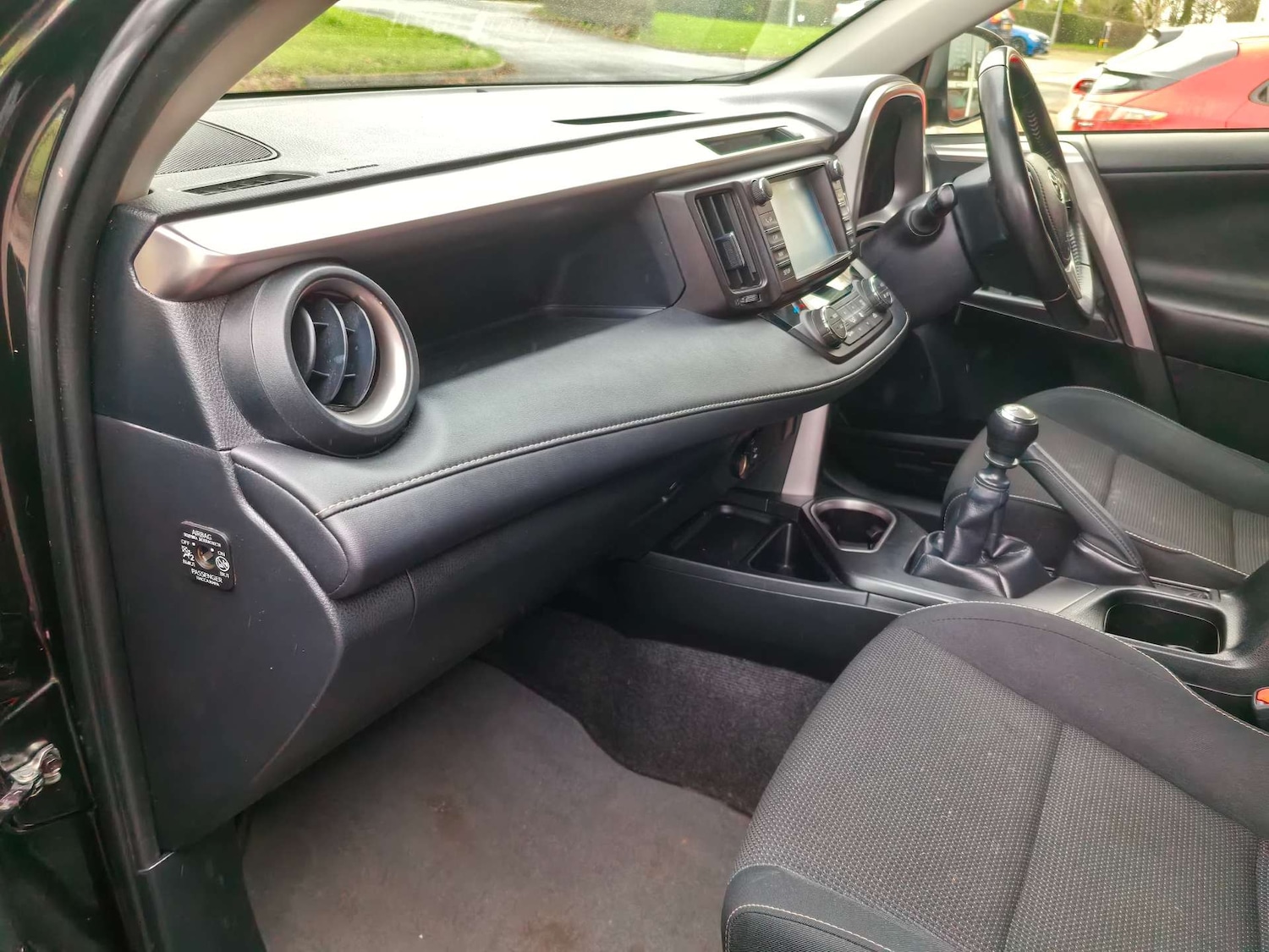 Used Toyota RAV4 2016 for sale - 76941055: Photo 20